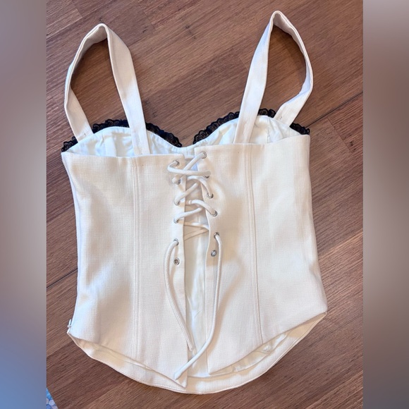 Reformation Alisa Ivory Corset Top Back Tie Lace Sweetheart Neckline - Picture 6 of 10
